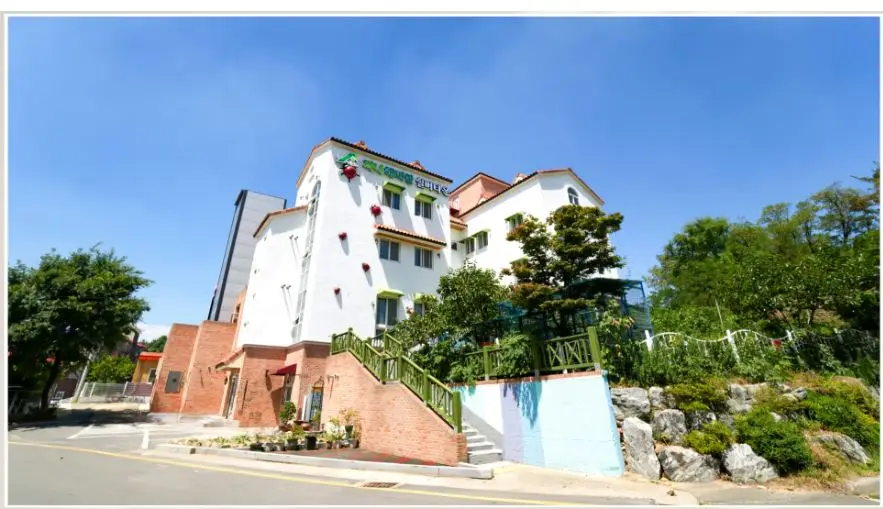 시설 전경