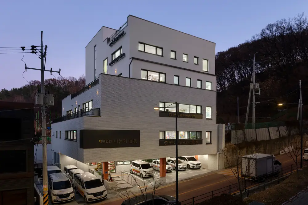 천안 도우누리 외부 전경