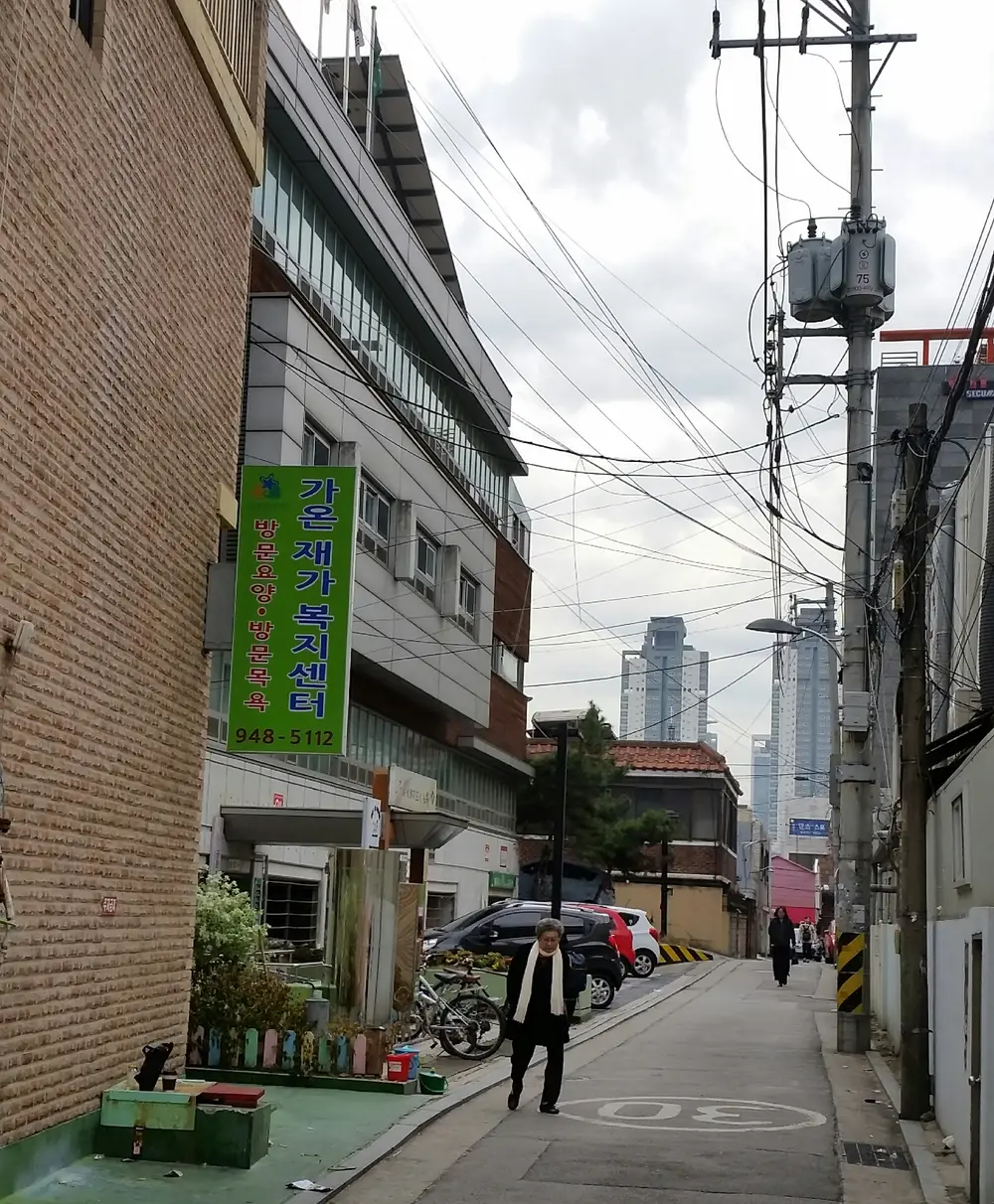 센터외부전경