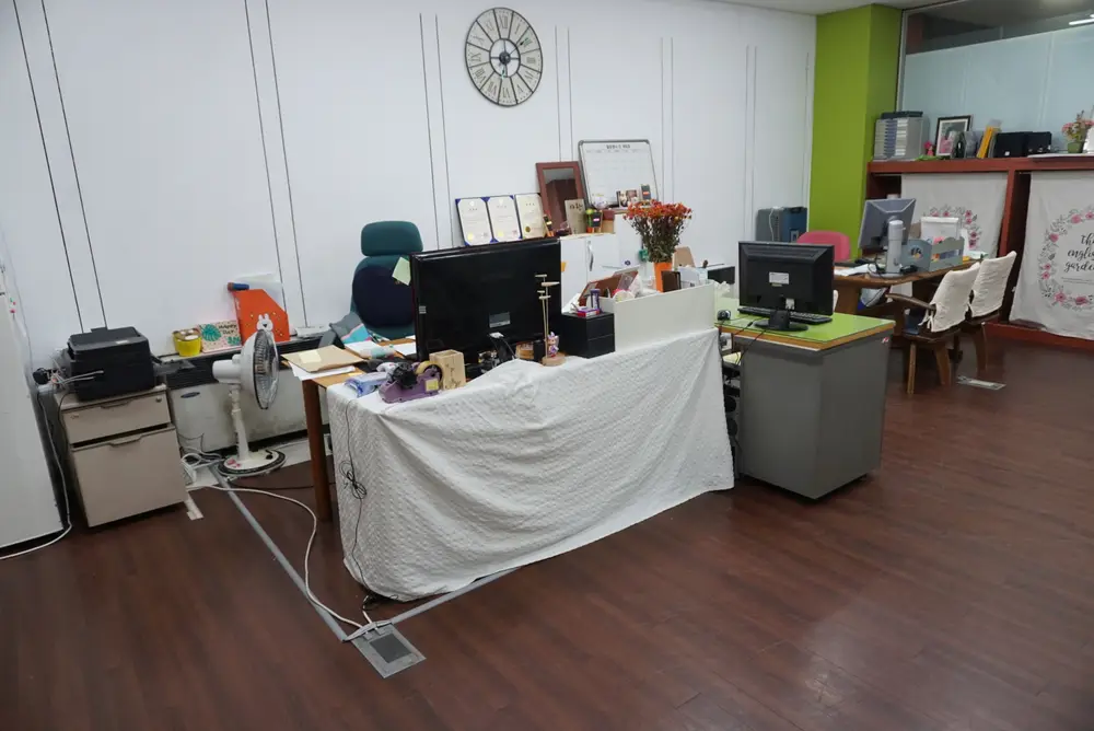 신아타운 3층 사무실 전경