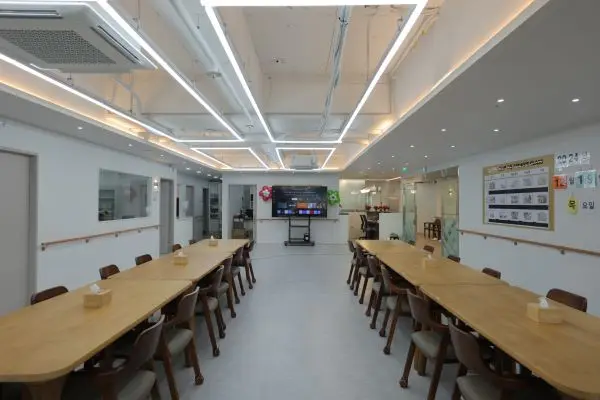 대교 뉴이프 데이케어센터