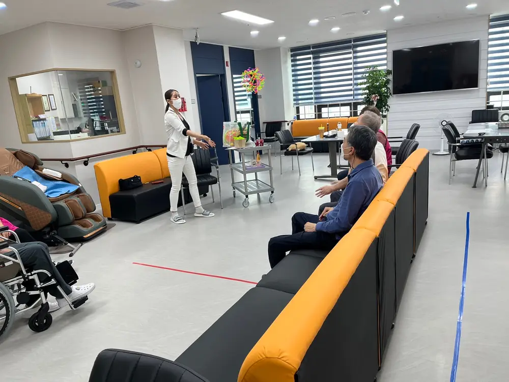 영통구 망포동 길사랑데이케