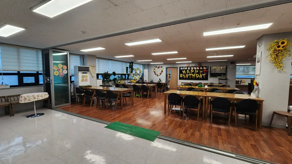프로그램실_개인테이블_화장