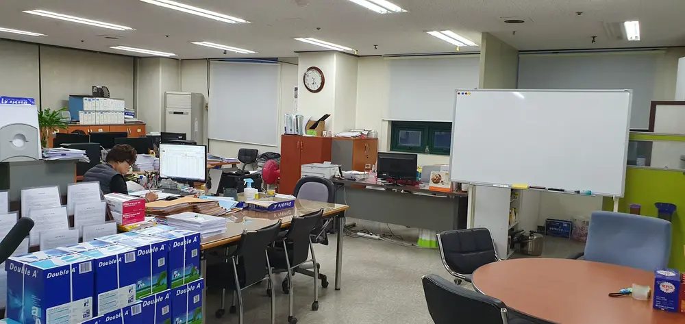 사무실 전경