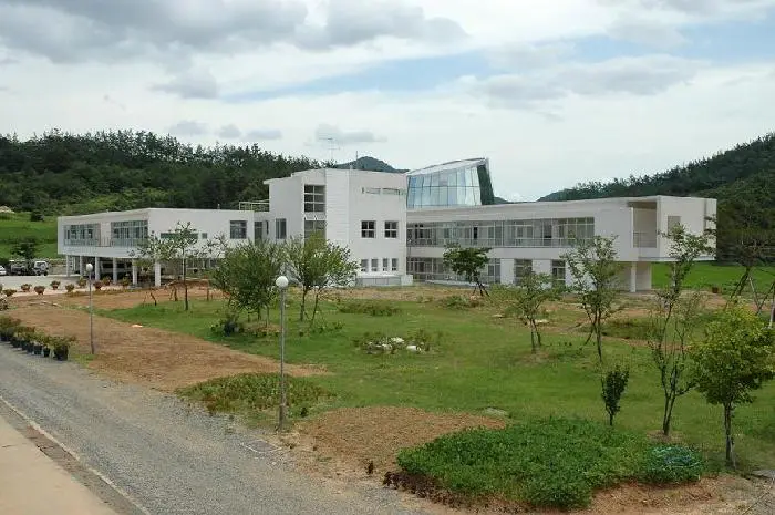 영산노인전문요양원 전경