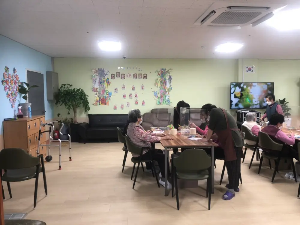 휴재가복지센터 사진