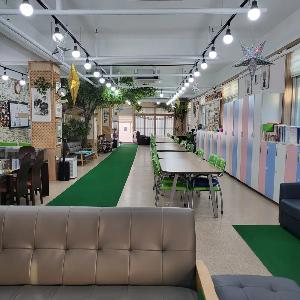 시설내부 전경