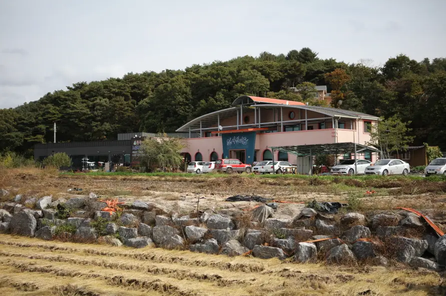 천사실버홈 전경