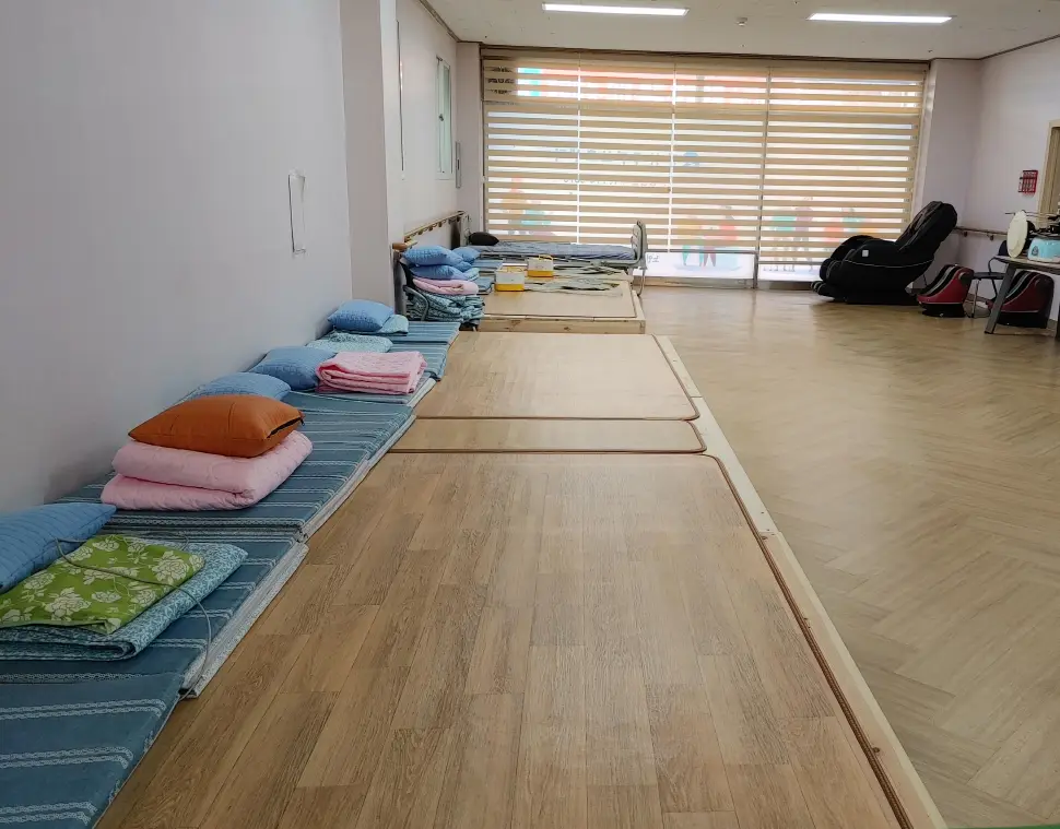 침상