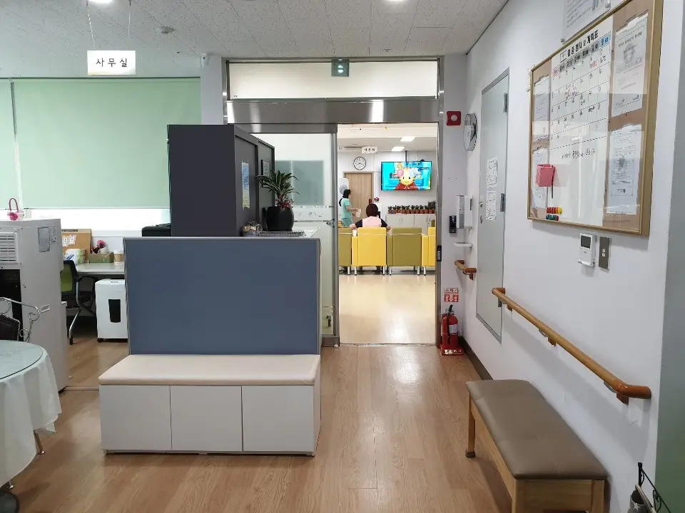 로비