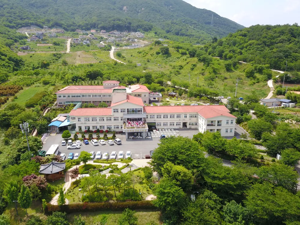 산청복음실버타운 사진