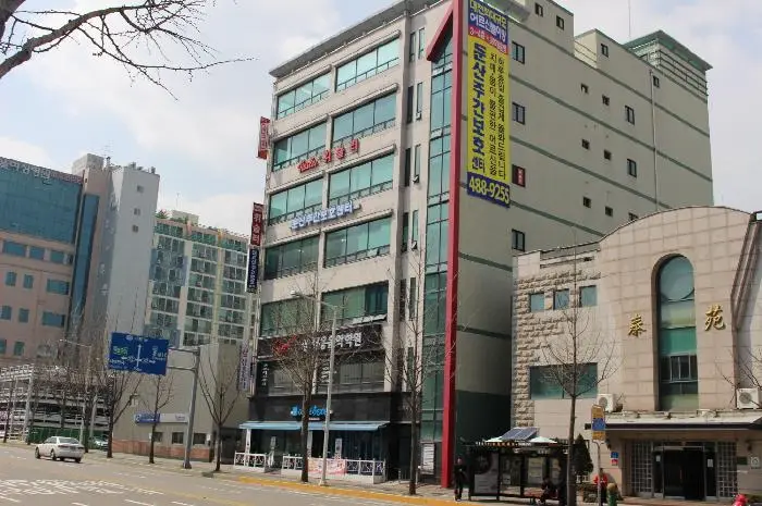 케어링 둔산지점 외부전경
