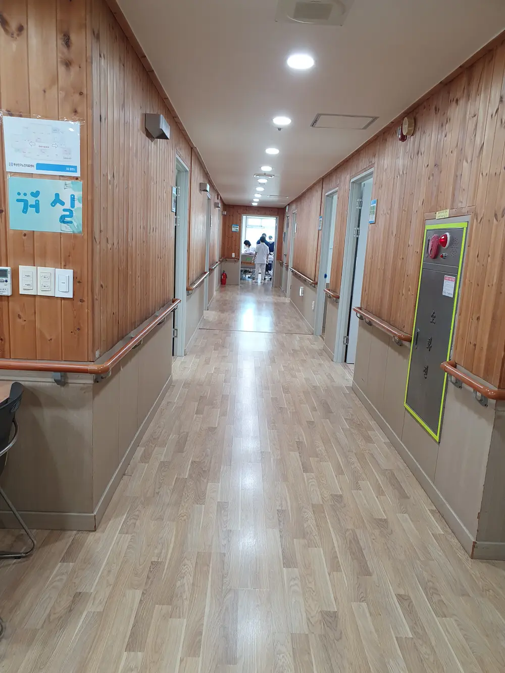 생활실 복도