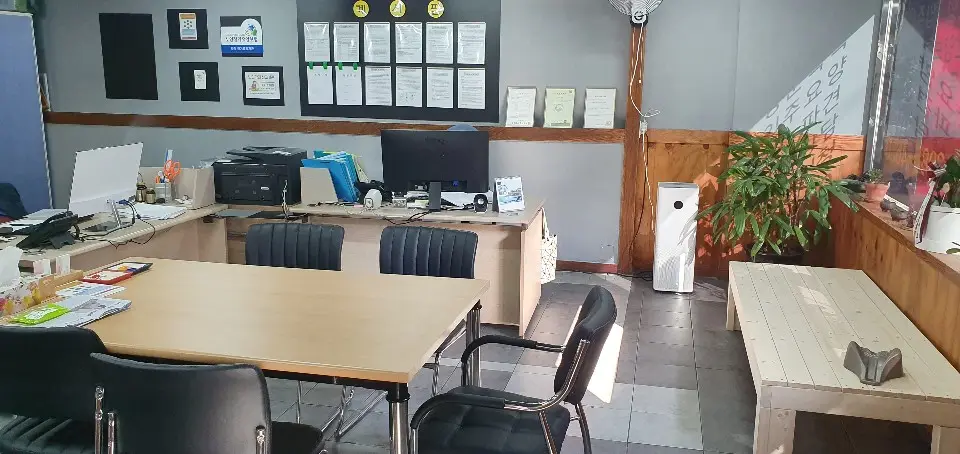 사무실 전경