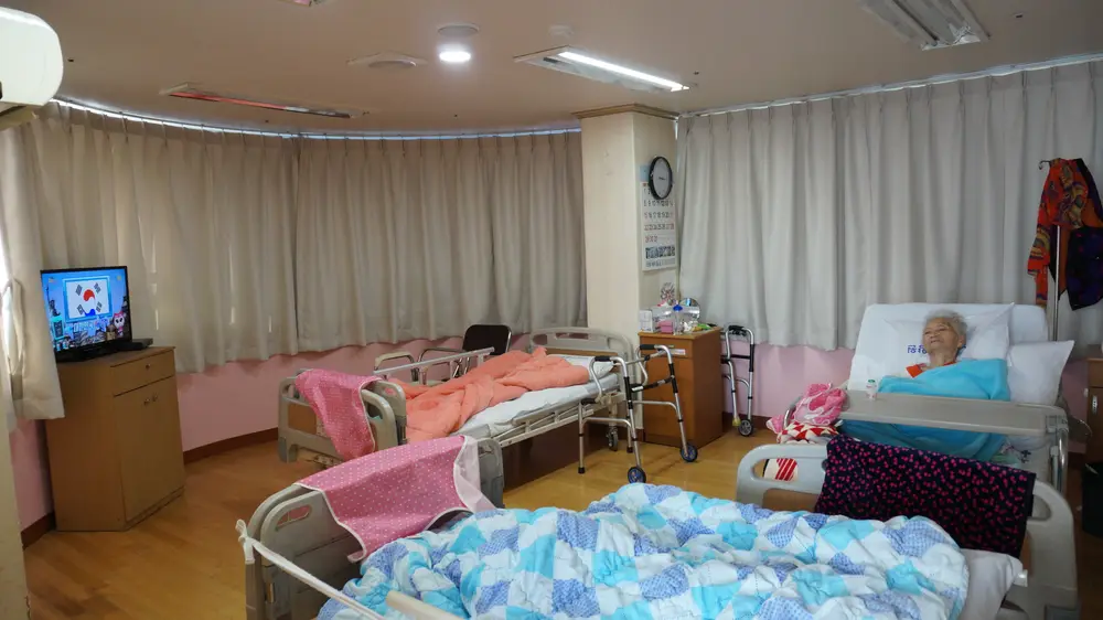라운드방 전경