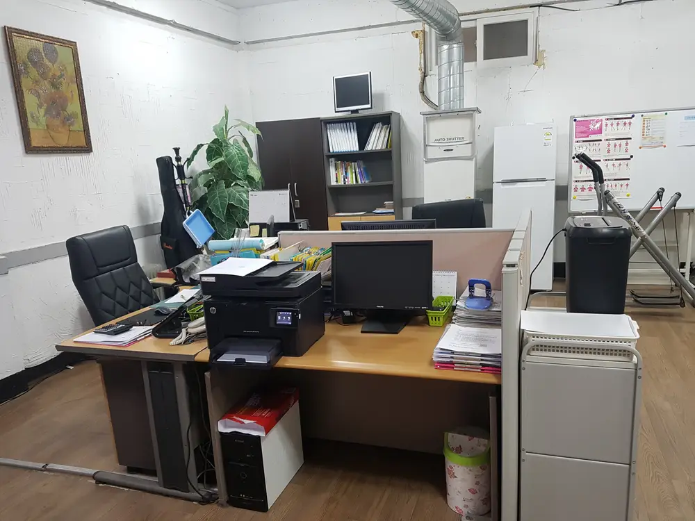 사무실 내부