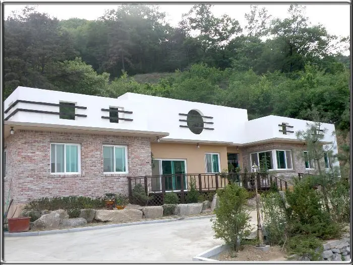 나이팅게일과 천사들 시니어빌 사진
