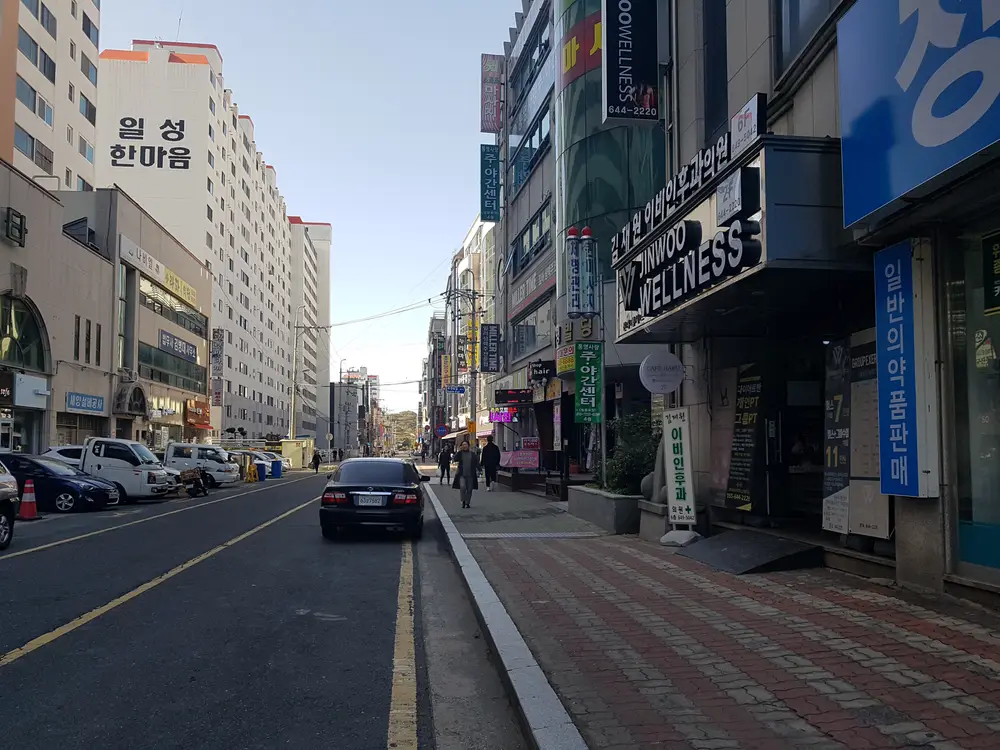 전경 3
